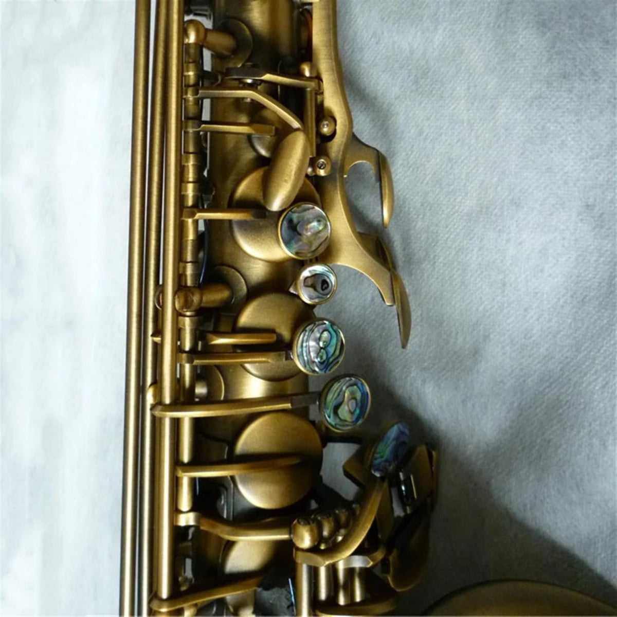 Alto Saxophone Eb Key V989