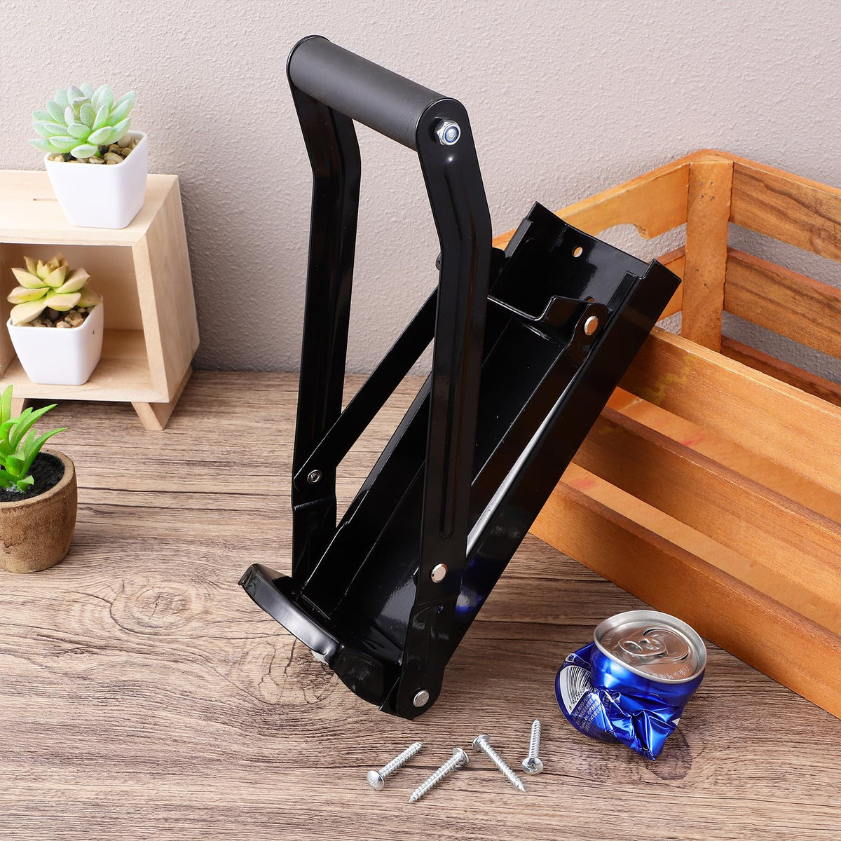 Heavy Duty Wall Mounted Soda Can Crusher with Bottle Opener D3871